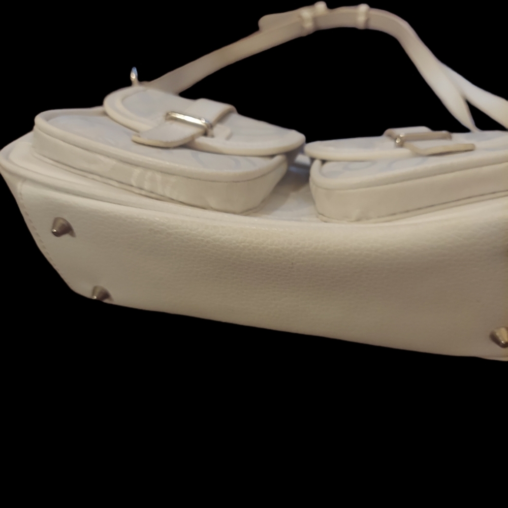 Small Handbag - Picture 3 of 6